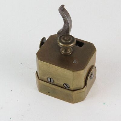 voorwerpen adlib\0-9000\V01551-a.jpg; V01551; ;